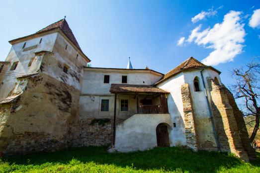 Curciu Fortified Church