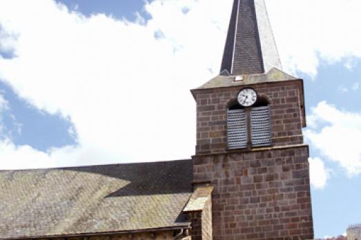 Eglise Saint-Austremoine d'Egliseneuve-D'Entraigues