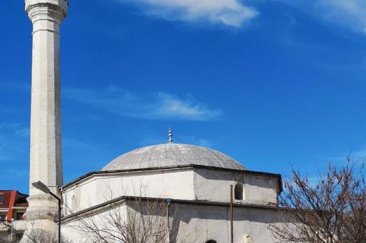 Kurshum Mosque