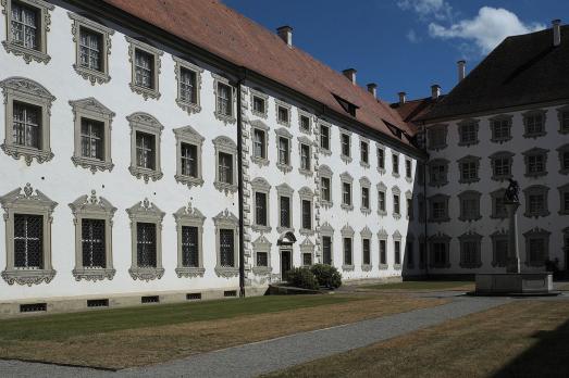Salem Abbey