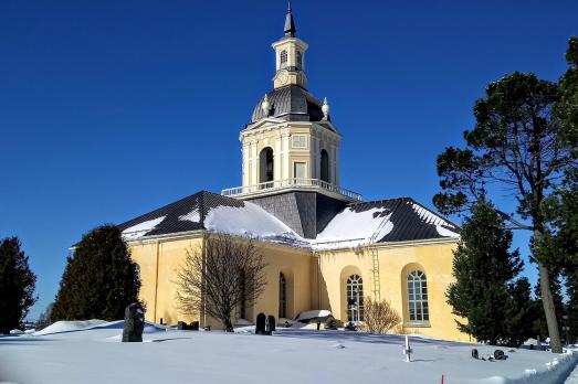 Alatornio Church