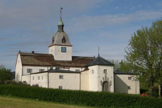 Austråt Castle Chapel