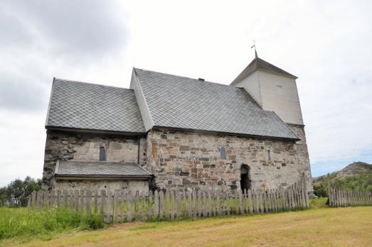 Nærøy gamle kirke