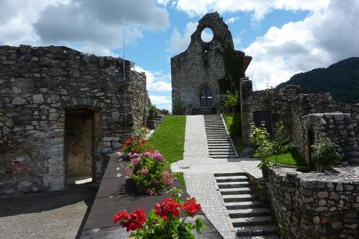 Arnoldstein Abbey ruins