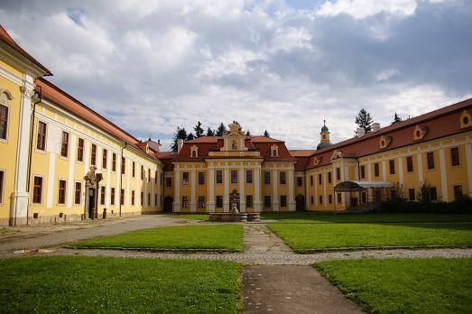 Stojan Gymnasium, Velehrad