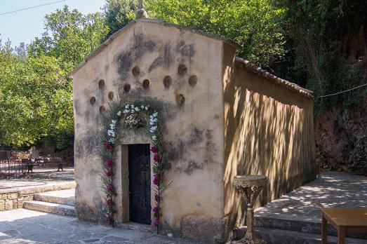 Dormition of the Theotokos Church, Alikampos